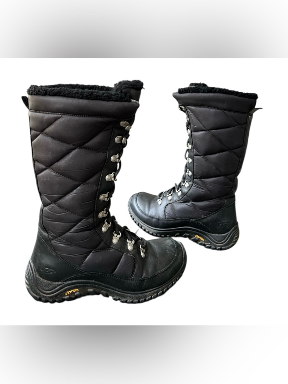 UGG Australia Kintla Quilted Leather Waterproof Boots Black Leather Nylon 7.5